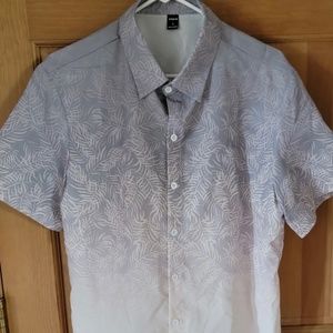 5/$10 Shein Large Hawaiian Floral Grey & White Button Front